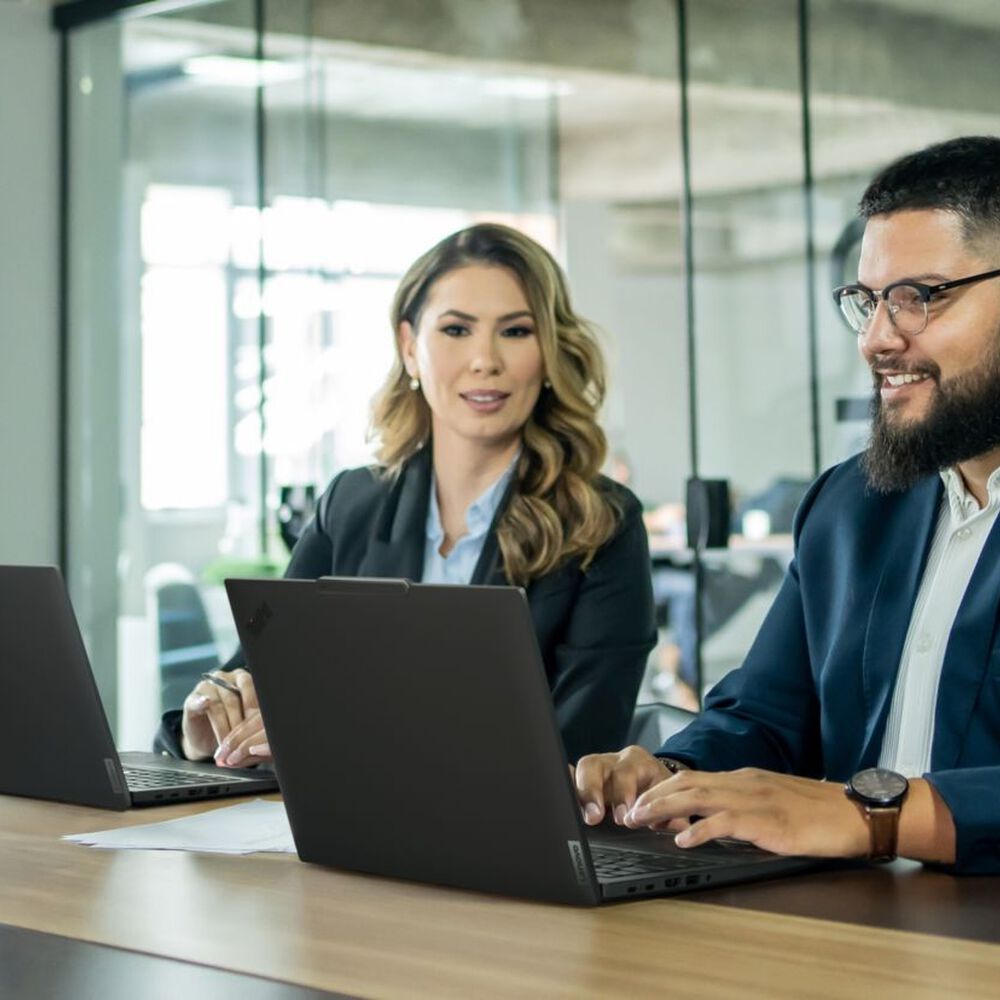 Notebook Thinkpad E16 Gen 3 Amd Ryzen 5 16gb Ram 512gb Ssd 16" image number 7.0