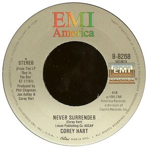 Corey Hart - Never Surrender (poster) | 7" Single Vinilo Usado