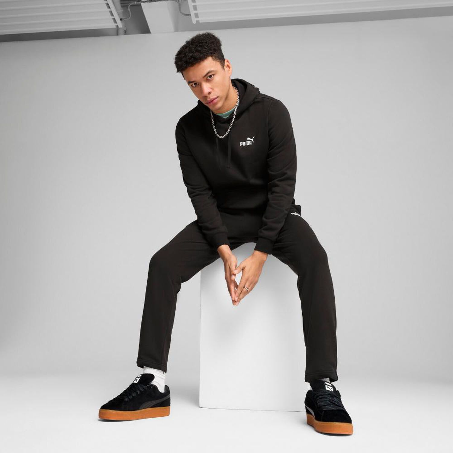 Poler&oacute;n Deportivo Unisex Puma image number 4.0
