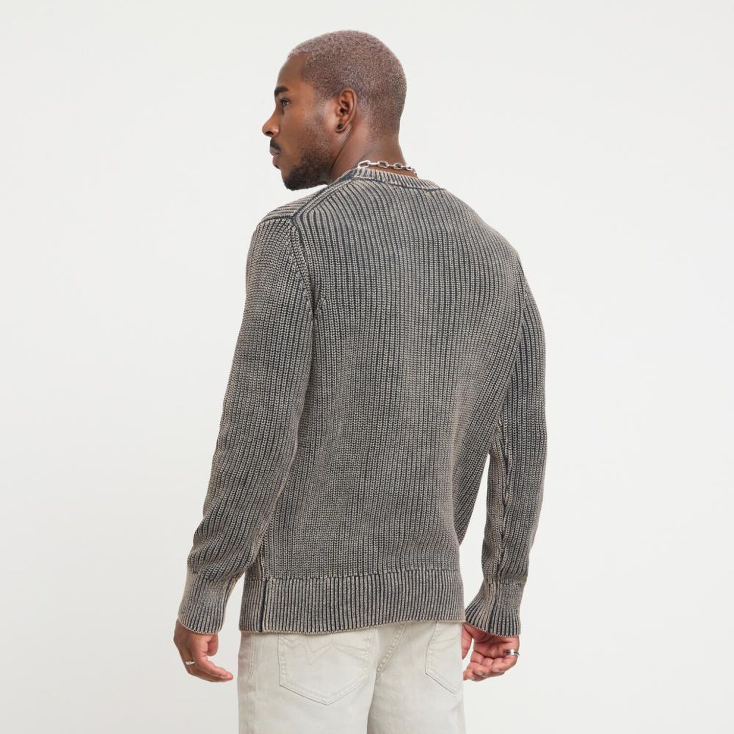 Sweater Liso Slim Manga Larga Cuello Redondo Hombre Rolly Go image number 3.0