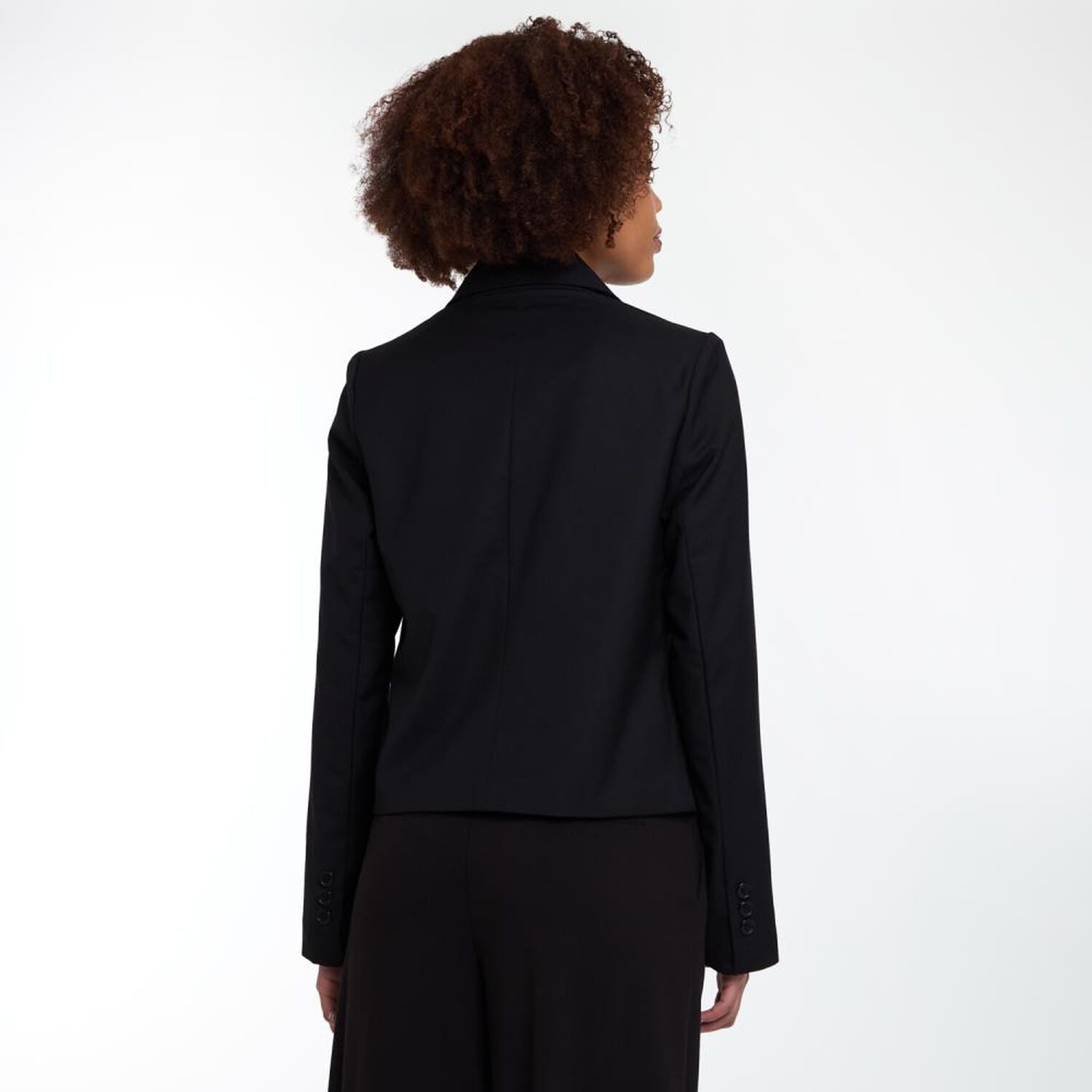 Blazer Corto Con Botones Cuello Solapa Mujer Rolly Go image number 3.0