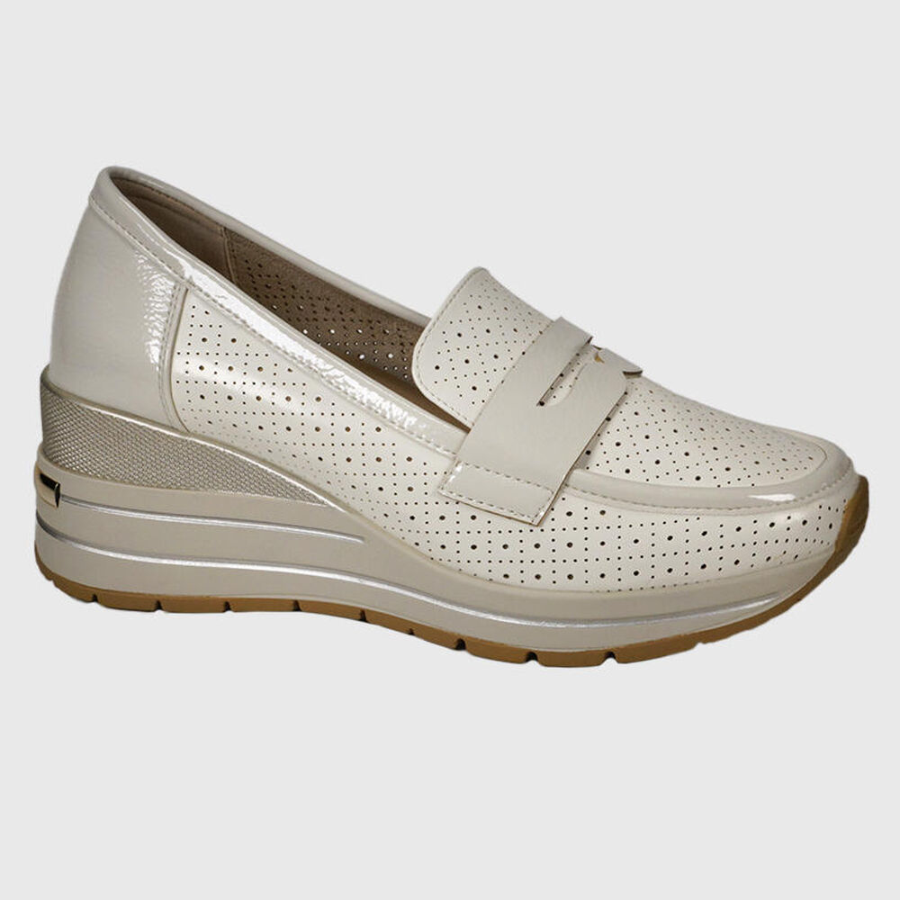 Mocasín Vesta Beige image number 1.0