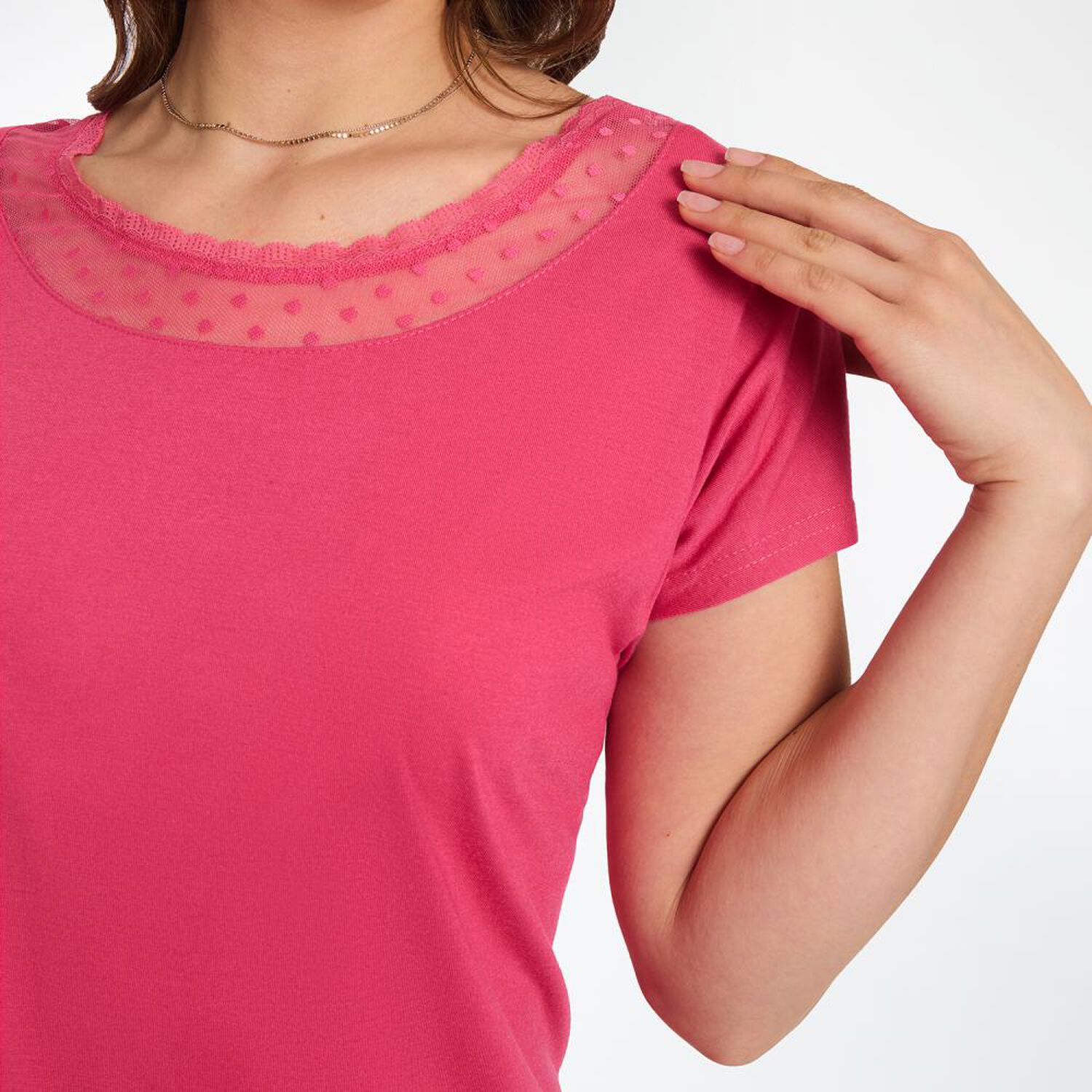 Polera Manga Corta Cuello Redondo Aplicaci&oacute;n Lace Mujer Sexy Large image number 4.0