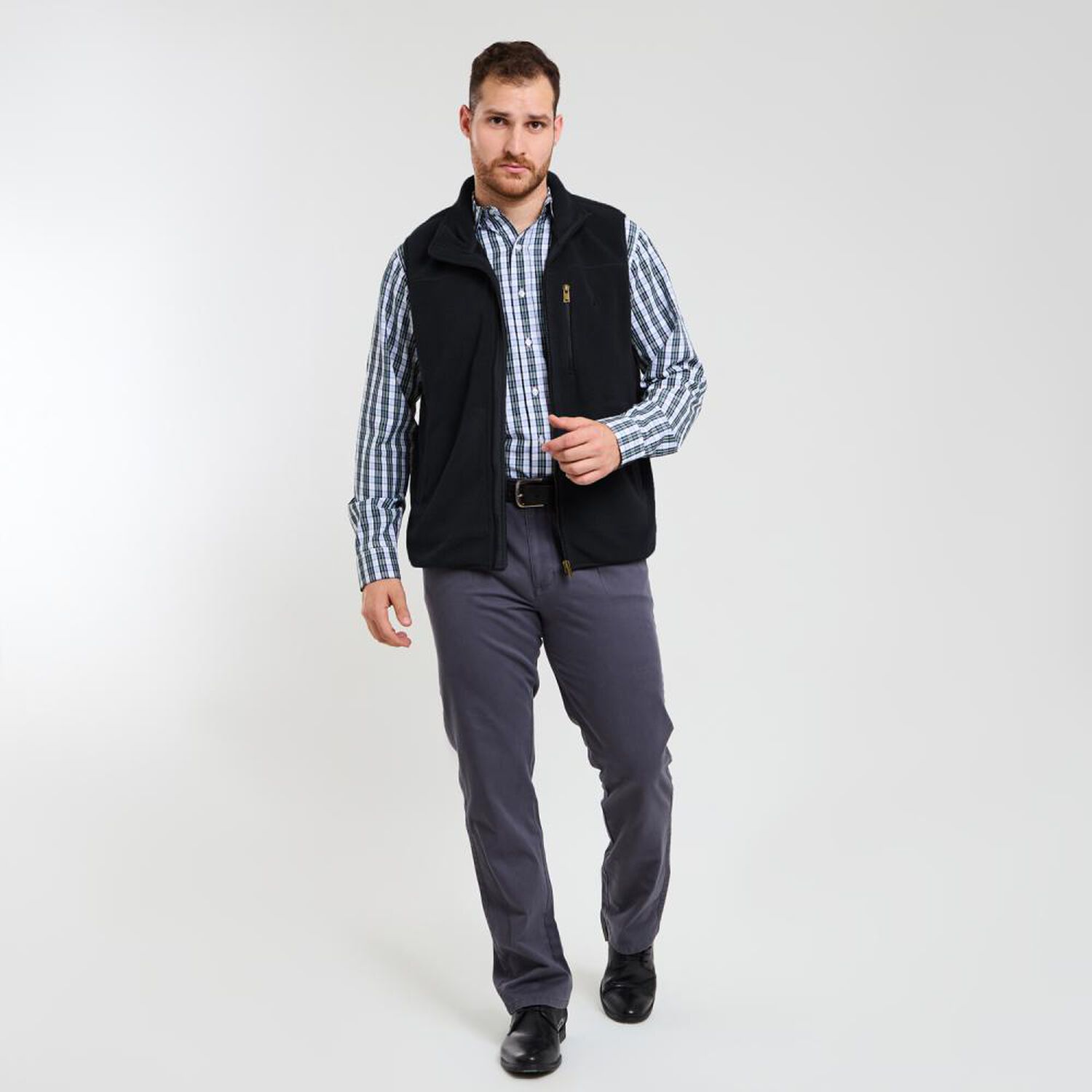 Poler&oacute;n Liso Regular Sin Mangas Cuello Alto Hombre Herald image number 1.0