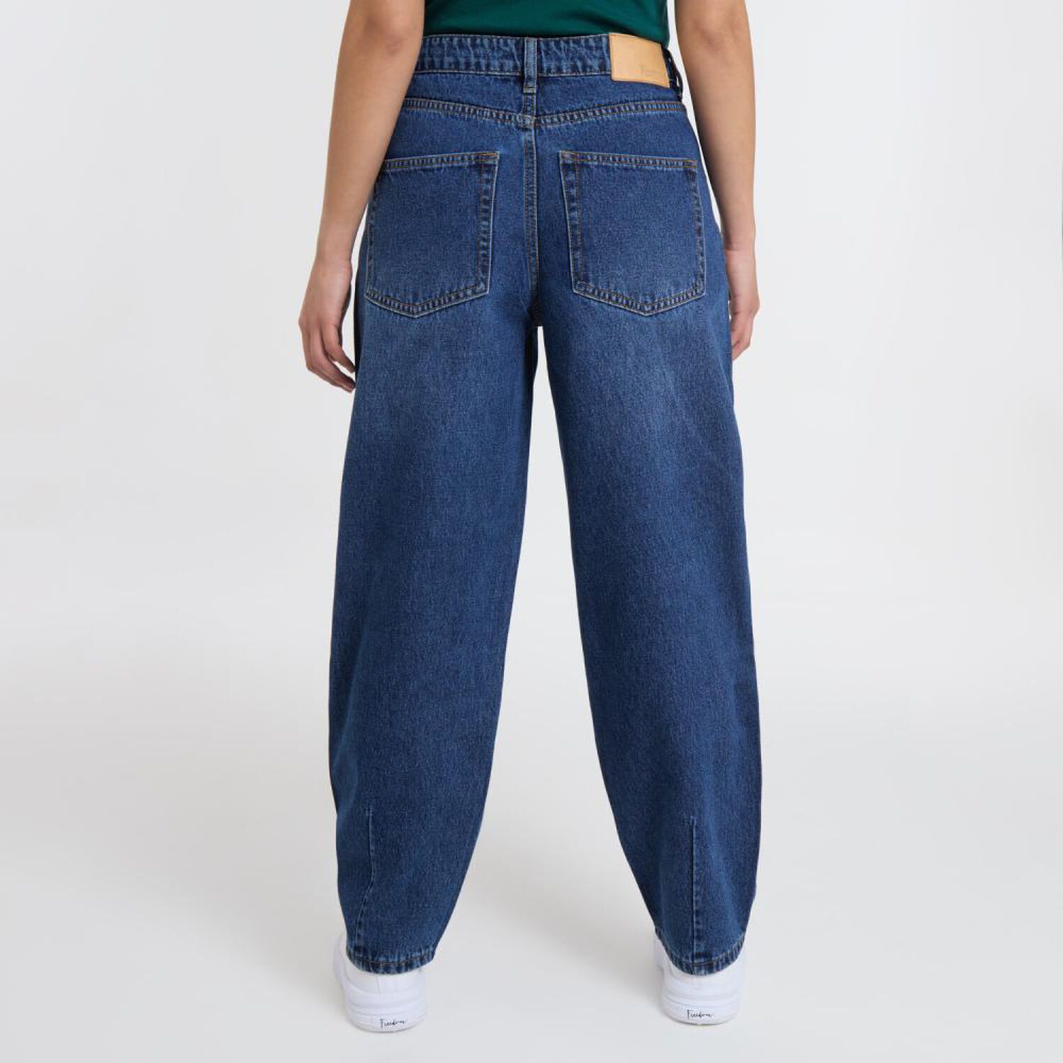 Jeans Tiro Medio Barrel Mujer Freedom image number 3.0