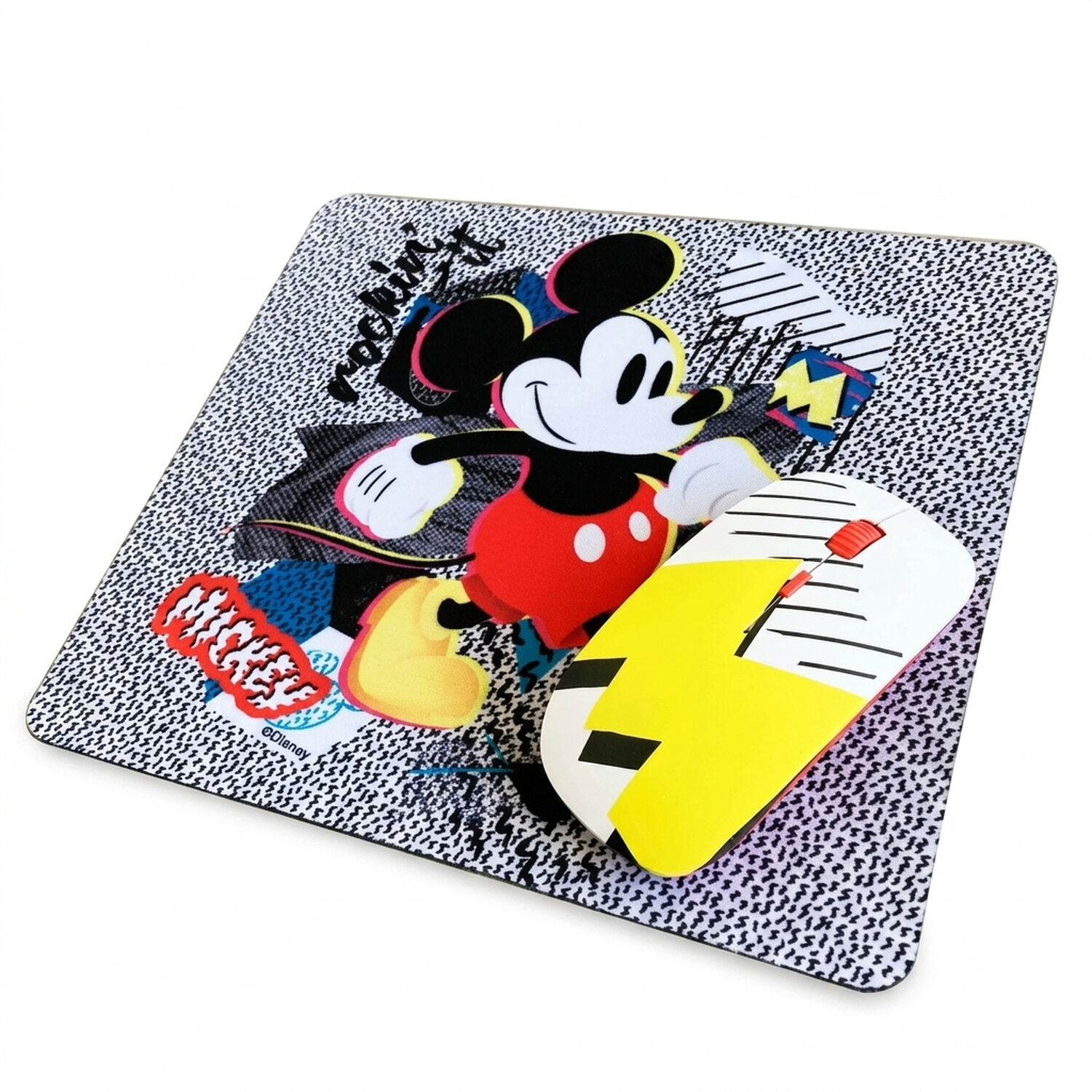 Kit Mouse Inal&aacute;mbrico + Mousepad Disney Mickey Dise&ntilde;o Divertido Y Conexi&oacute;n Sin Cables image number 1.0