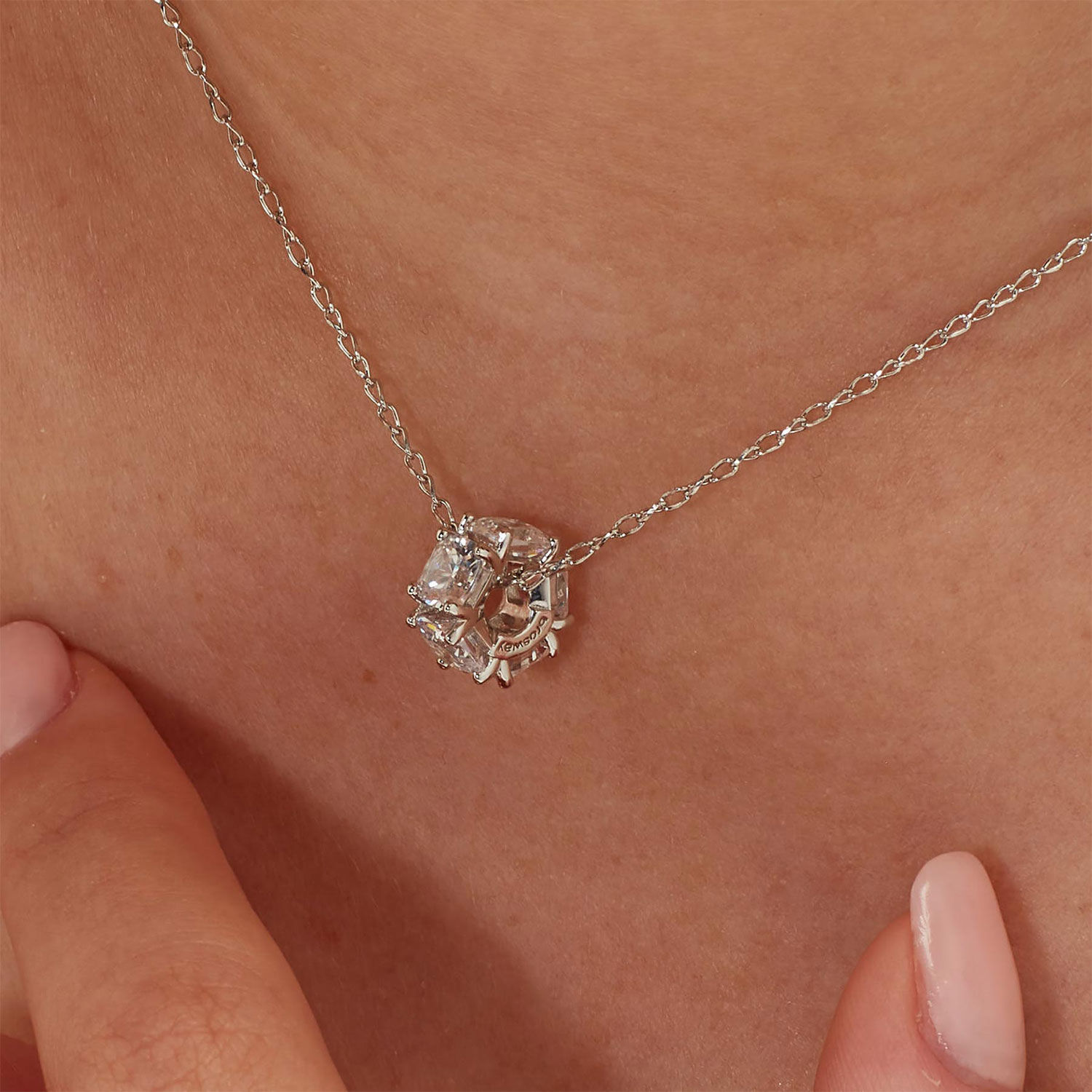 Charm Brosway Cristal Mujer Fiw04 image number 1.0