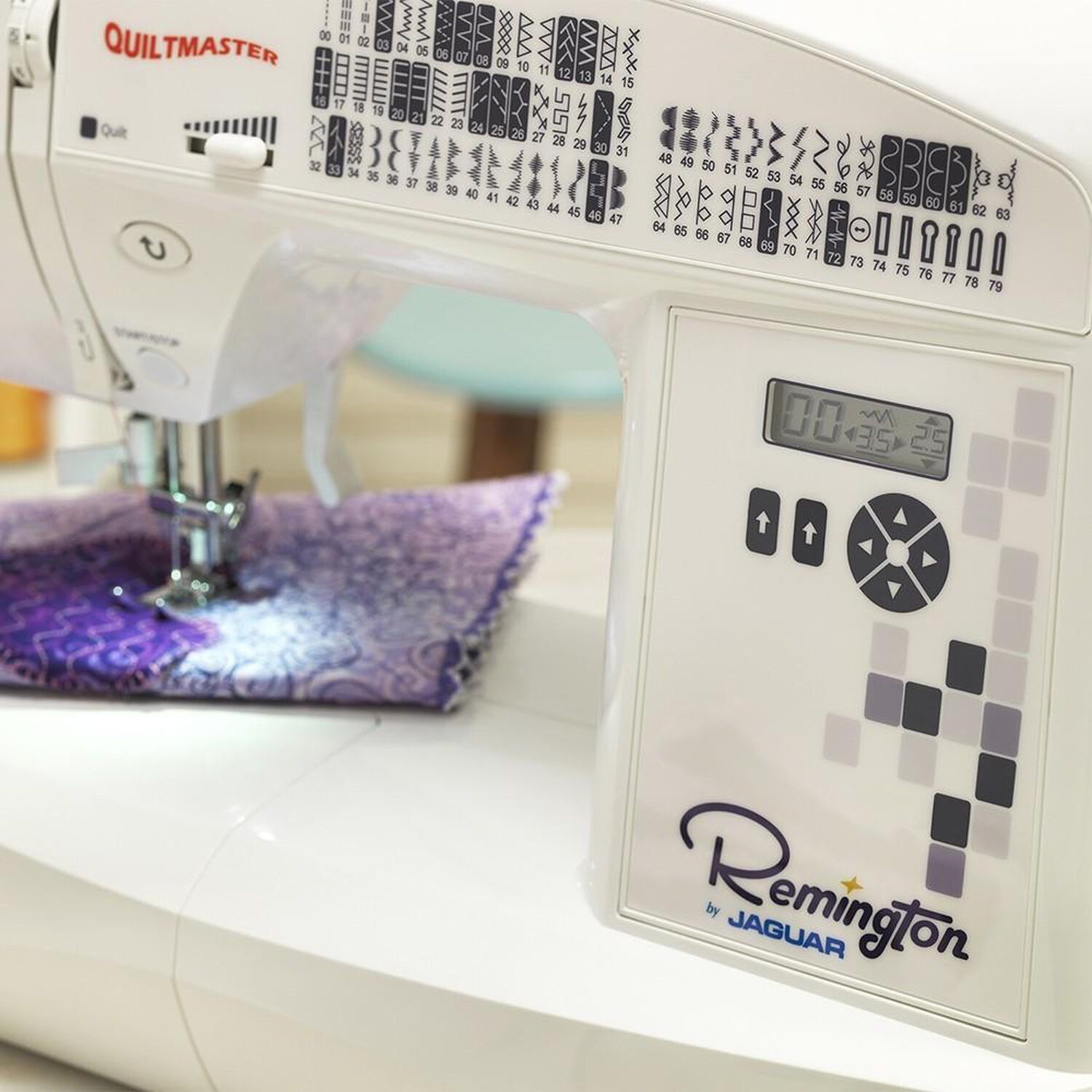 M&aacute;quina de Coser Computarizada Remington Quiltmaster R200 image number 7.0