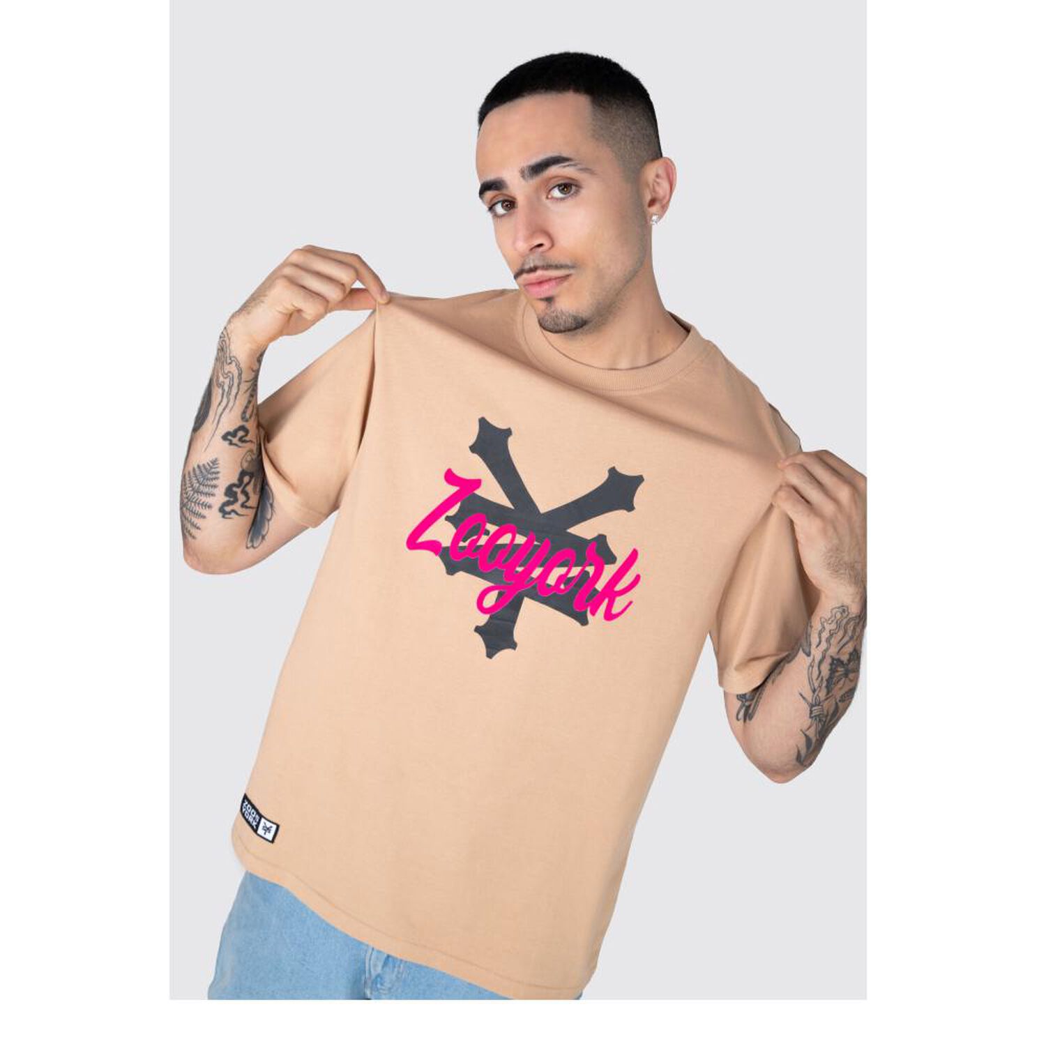 Polera Lisa Regular Manga Corta Cuello Redondo Hombre Zoo York image number 2.0
