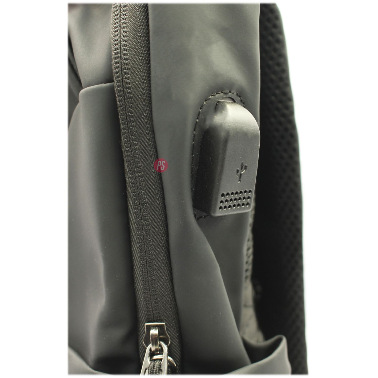 Mochila Negra Impermeable Con Cierre Delantero - Ps image number 3.0