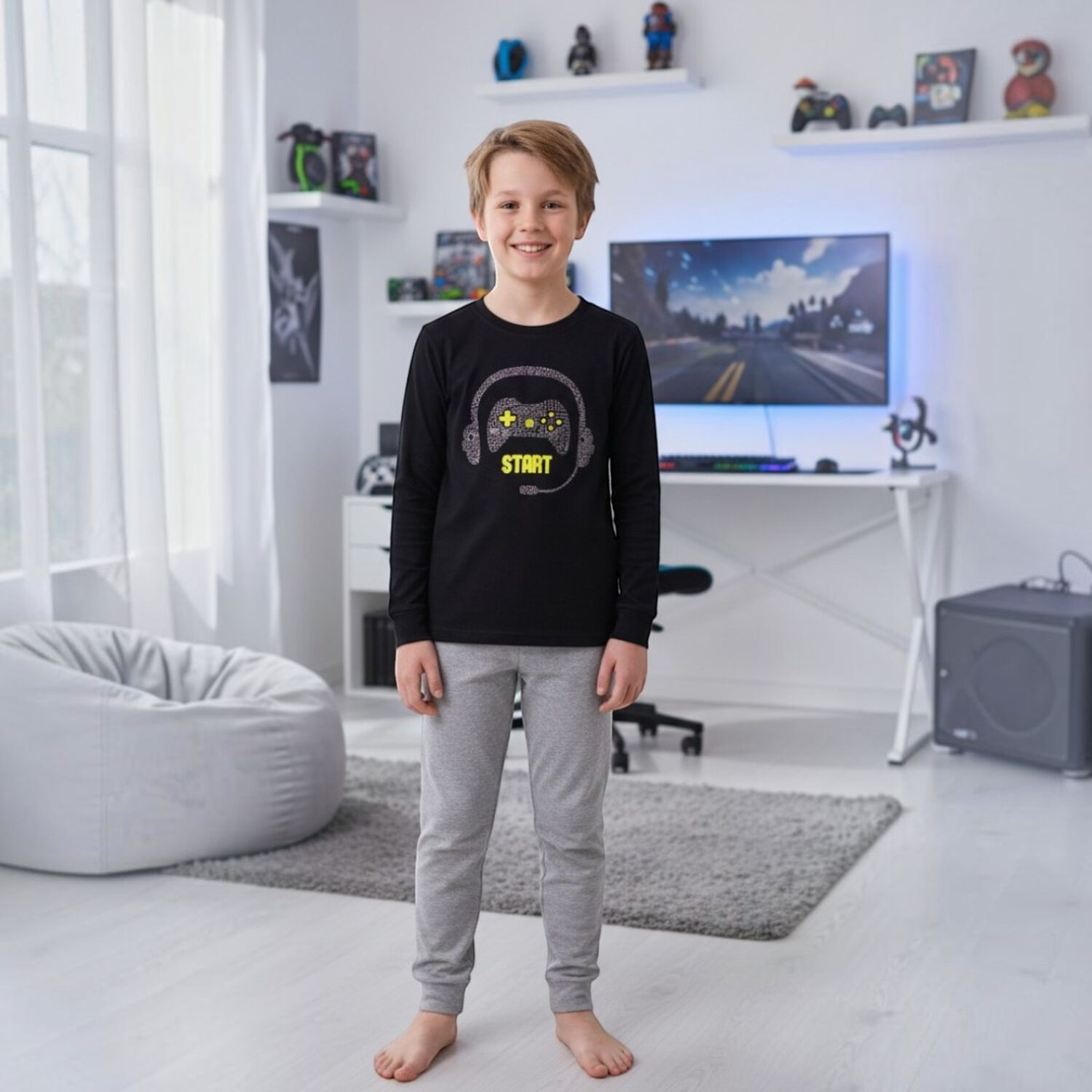 Pijama Ni&ntilde;o Algod&oacute;n Estampado Gamer Negro image number 0.0