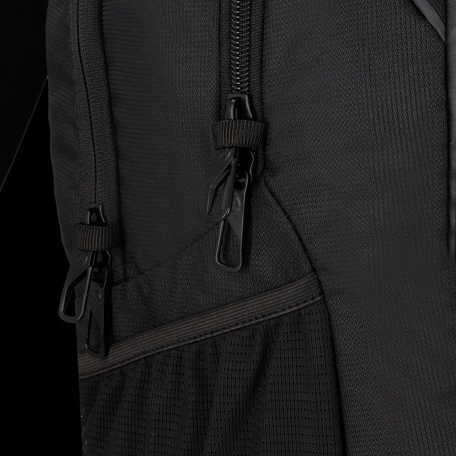 Mochila Notebook Xtrem Brooklyn 6xt Negro 15" image number 1.0