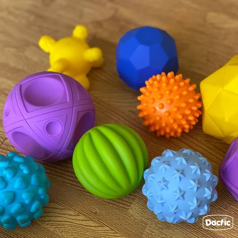 Juego Pelotas Texturizadas Variadas Dactic image number 1.0