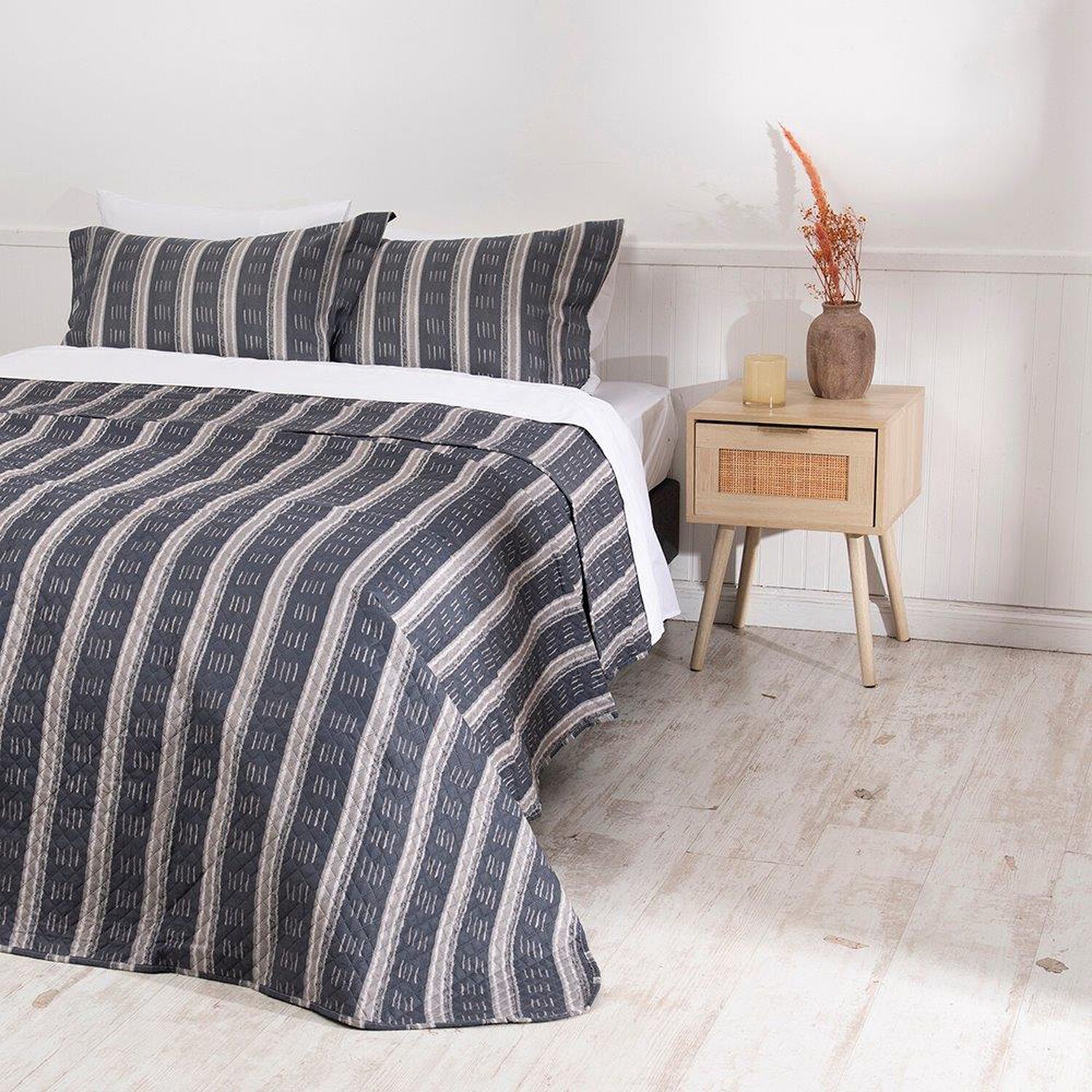 Quilt Cordoba Est. Mashini 2 P Elena image number 2.0