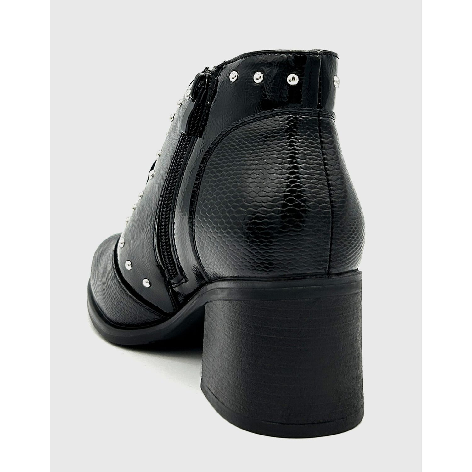 Botin Para Mujer Con Taco Medio Charol Negro image number 1.0