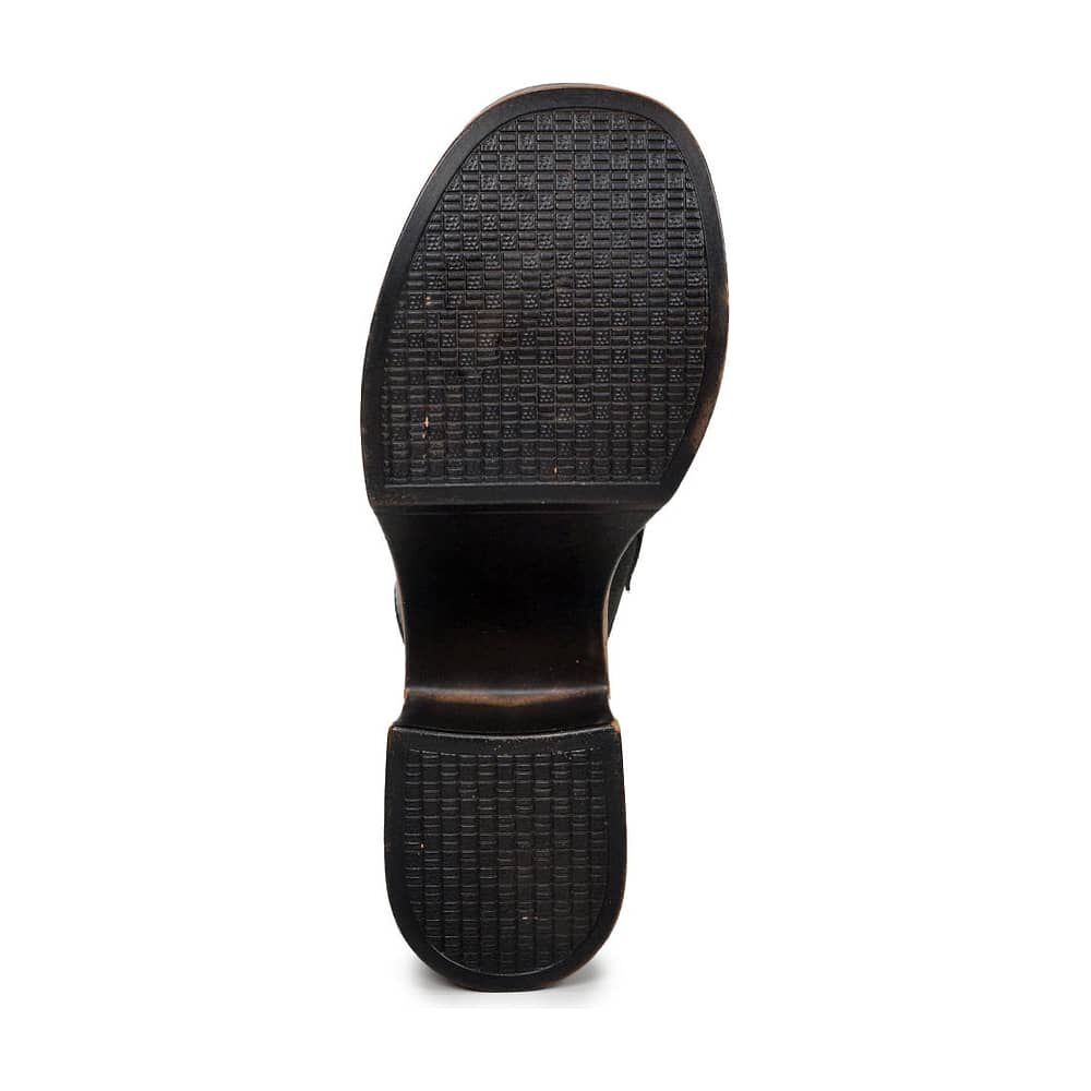 Sandalia Cuero Artis Negro image number 5.0