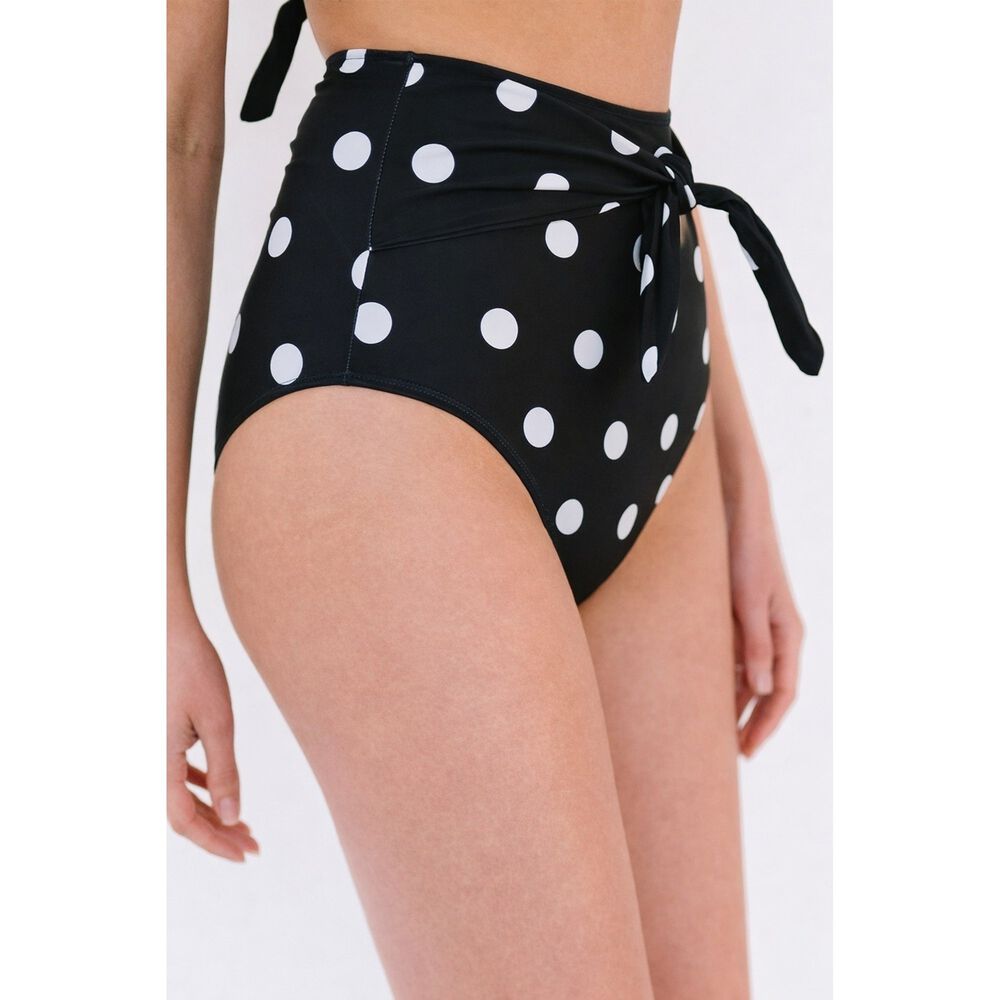 Calzon Bottom De Ba&ntilde;o Talle Alto Control Lunares Gloriahoon image number 1.0