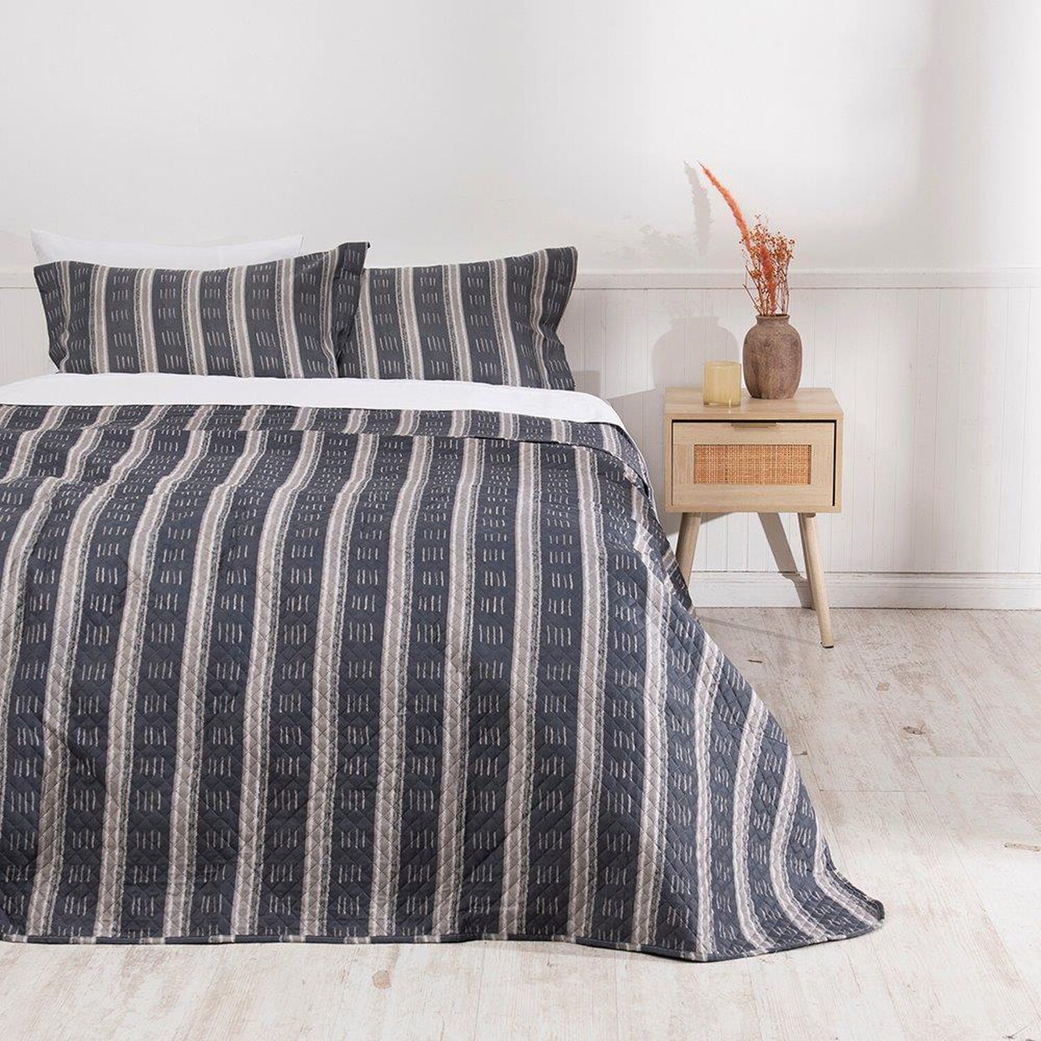 Quilt Cordoba Est. Mashini 2 P Elena image number 0.0
