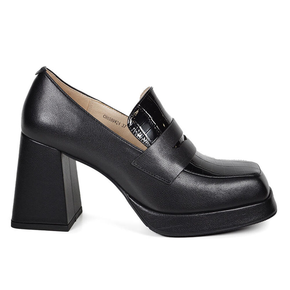 Zapato Cuero Zanila Negro image number 0.0