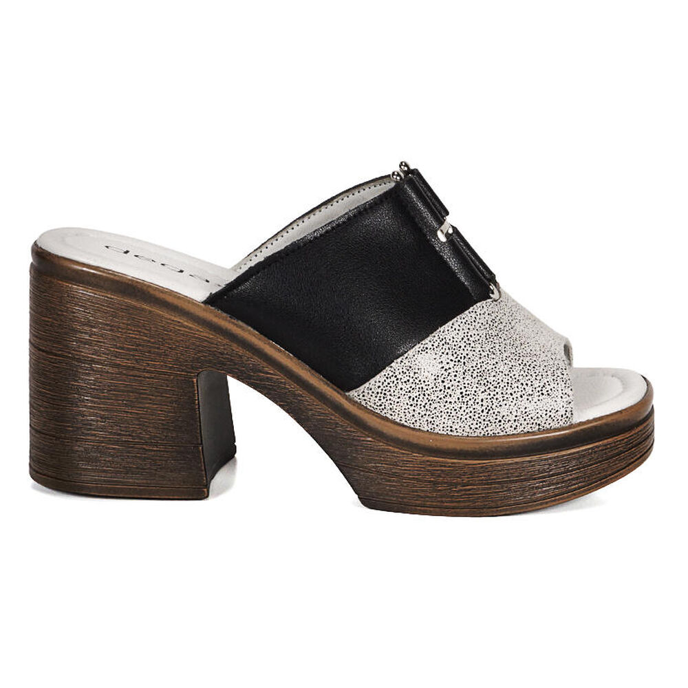 Sandalia Cuero Wilany Negro Print image number 1.0