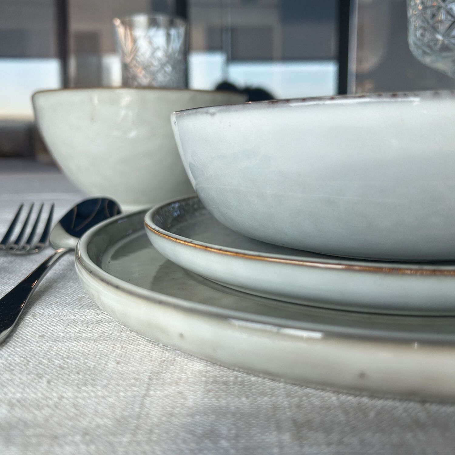 Set 6 Platos Redondo Ceramica 27 Cm Gris Linea Oslo image number 5.0
