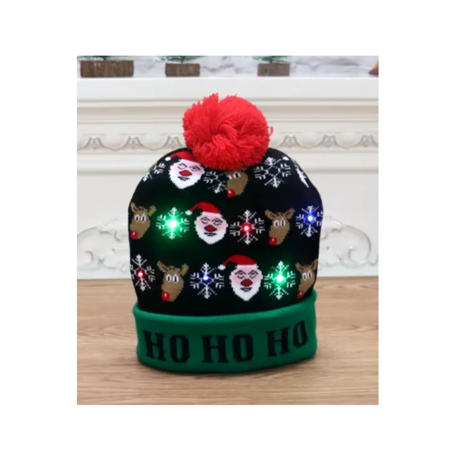 Pack De 3 Gorros De Navidad Con Luces Led Surtido Santa image number 3.0