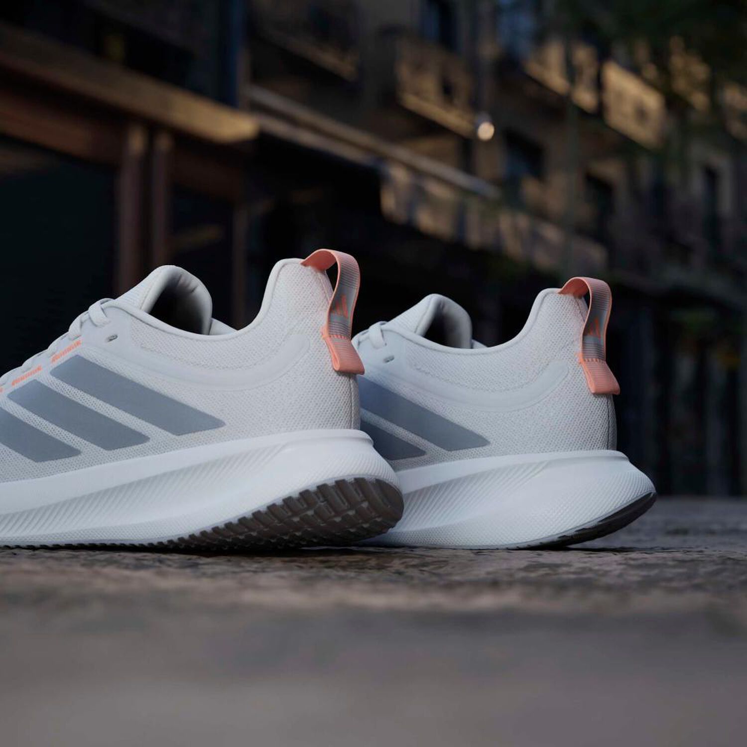 Zapatilla Running Adidas Runblaze W image number 17.0
