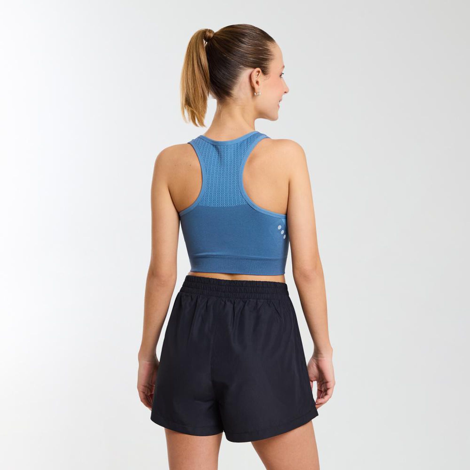 Peto Deportivo Mujer Wetland image number 3.0
