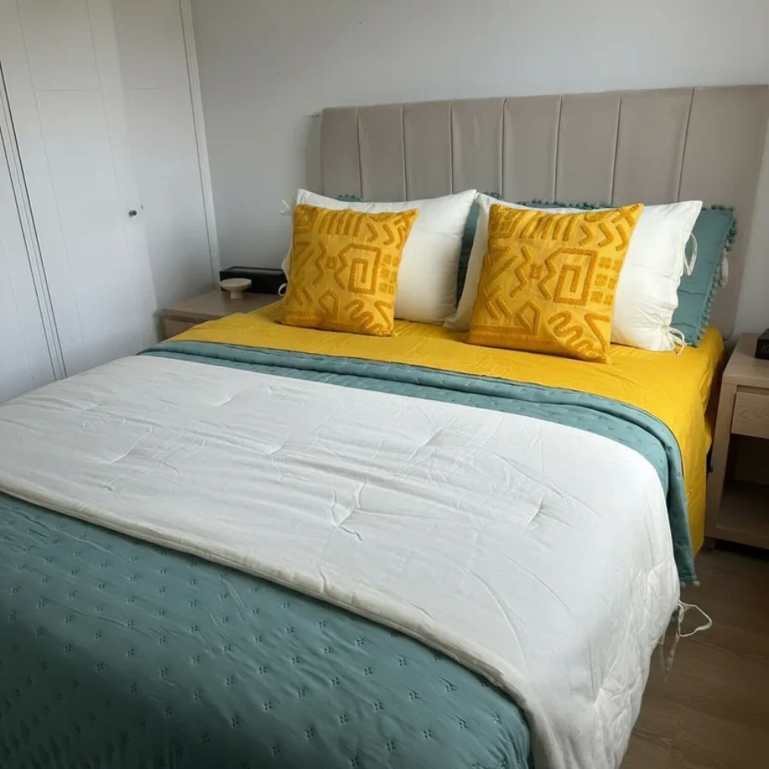 Set Renueva Tu Dormitorio Mostaza (5 Piezas) King image number 2.0