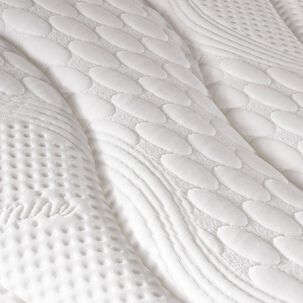 Cama Europea Cic Lux / King / Base Dividida + Respaldo