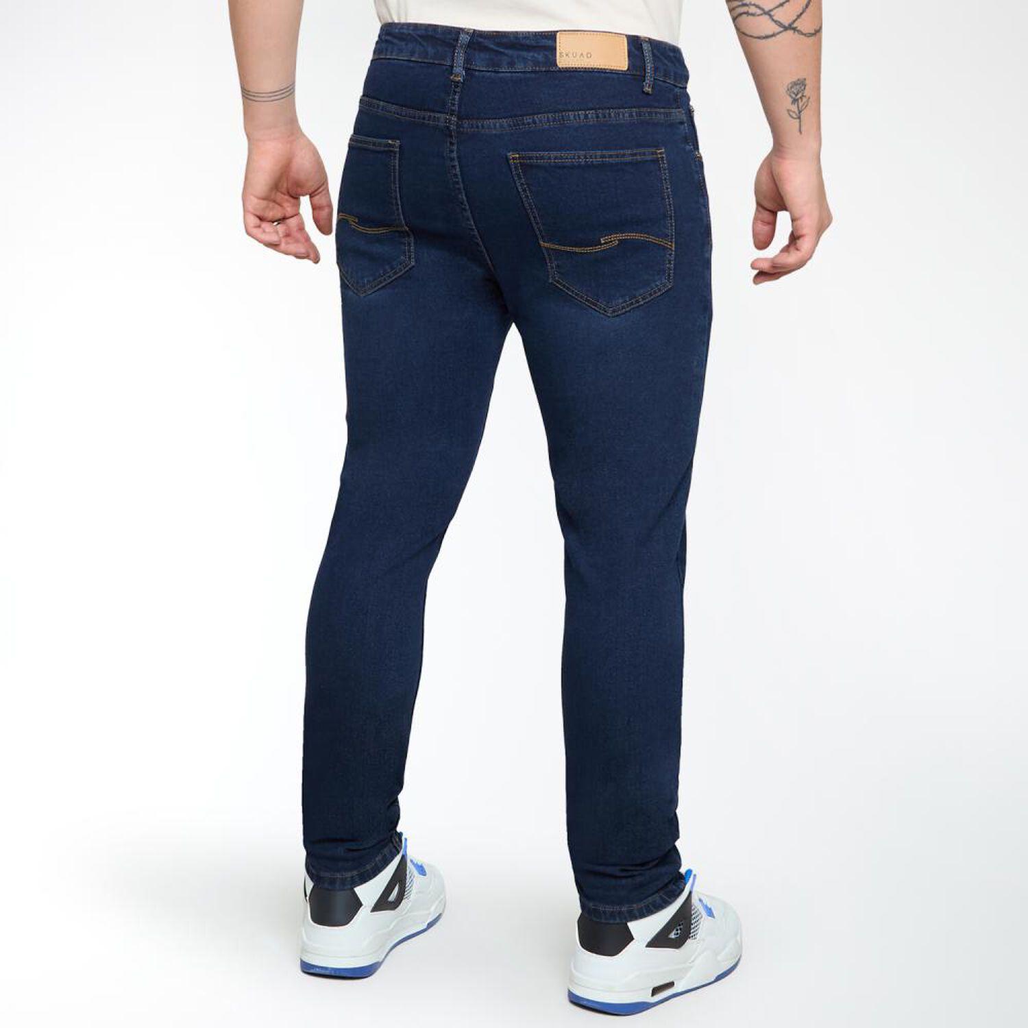 Jeans Tiro Medio Regular Hombre Skuad image number 3.0