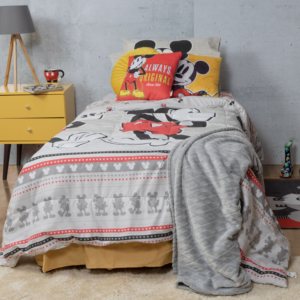 Plum&oacute;n Disney Origin / 1.5 Plazas image number 2.0