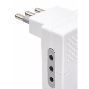 Adaptador Triple Salvaespacio 10a Blanco Halux.