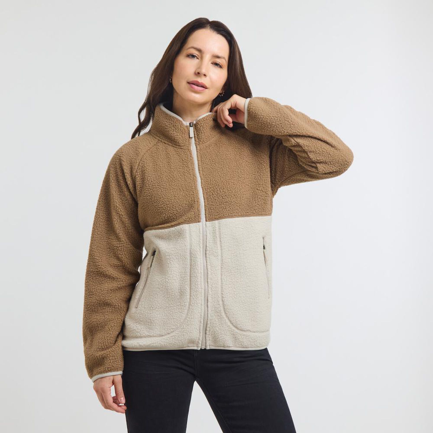 Poler&oacute;n Sherpa Regular Cuello Alto Mujer Geeps image number 0.0