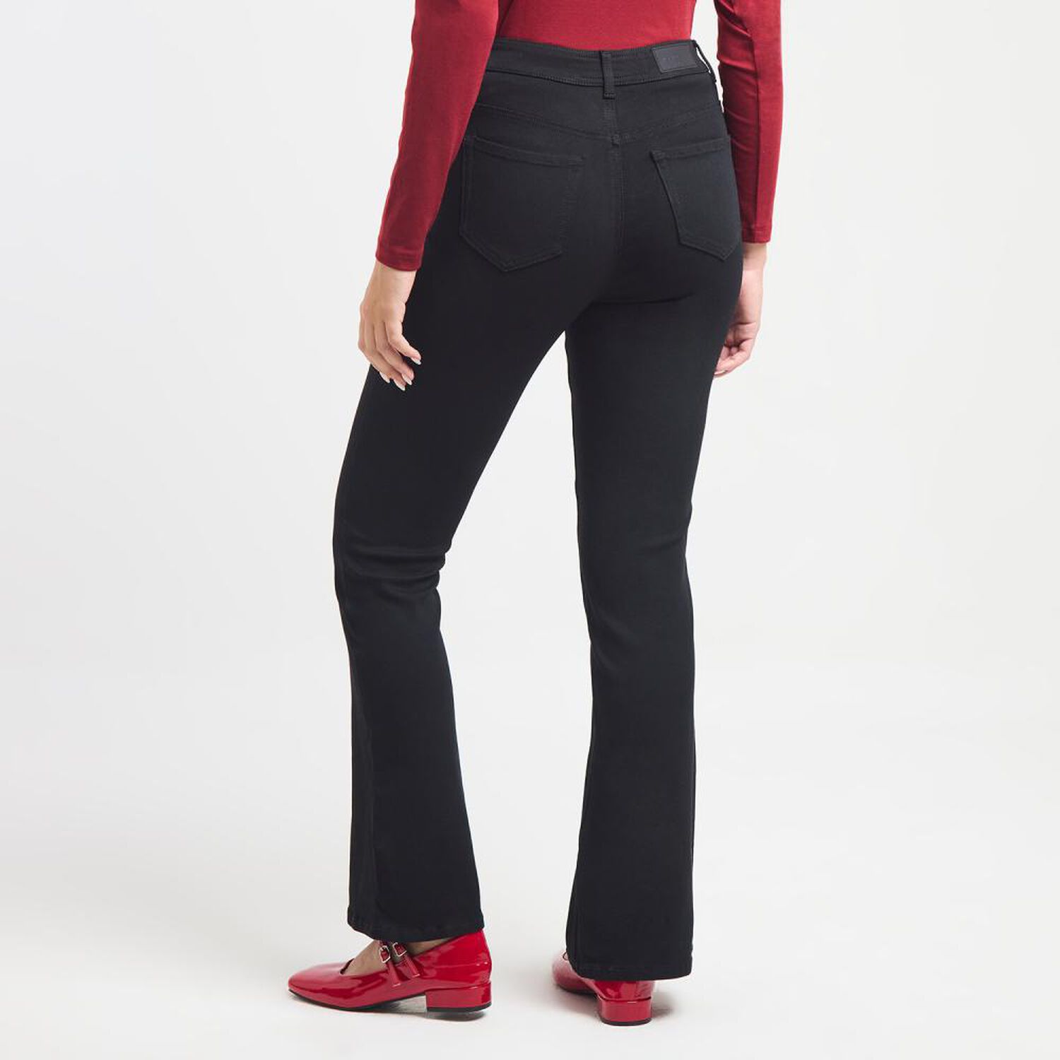 Jeans Pretina Normal Tiro Medio Flare Mujer Kimera image number 3.0