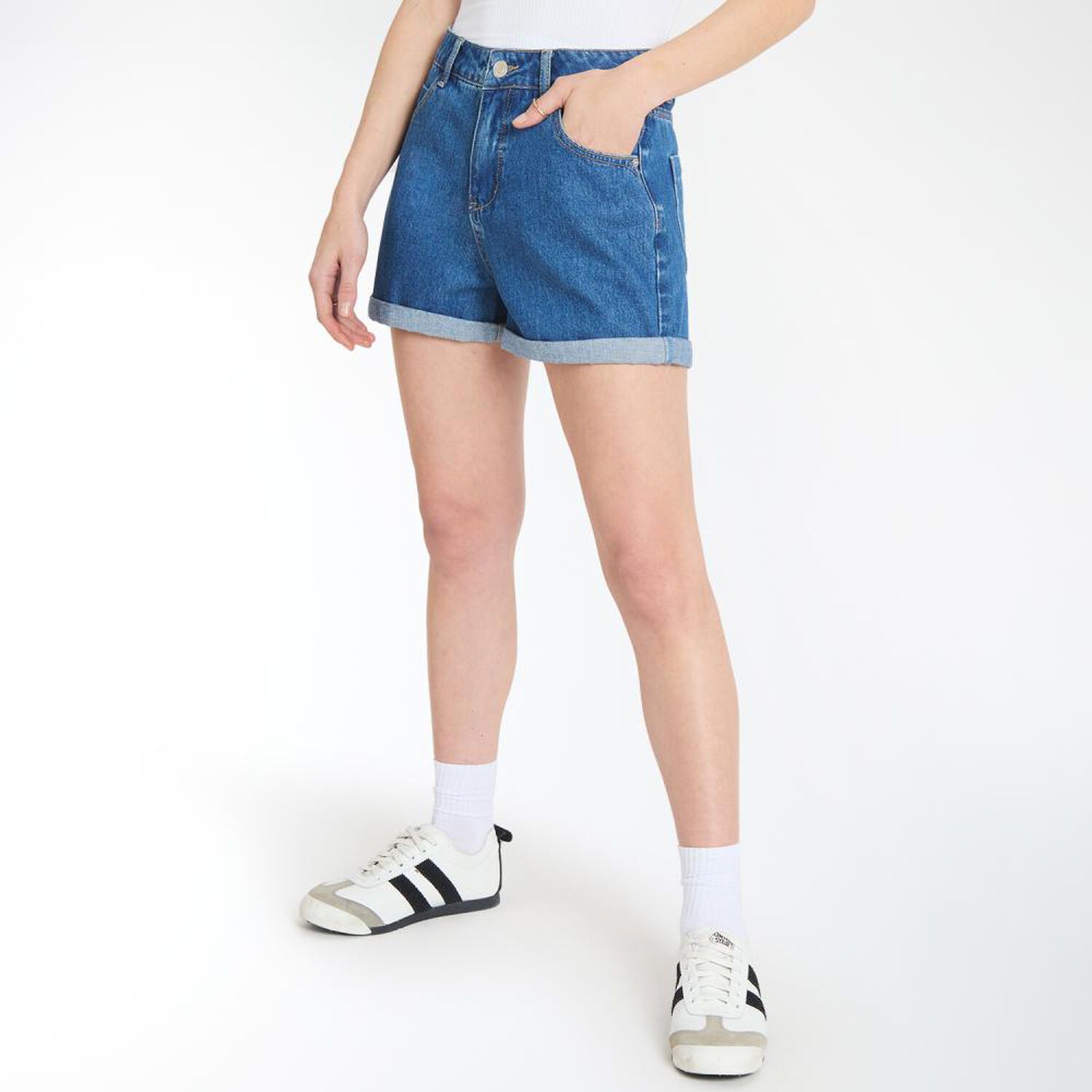 Short Basta Roll Up Tiro Alto Mom Mujer Freedom image number 2.0