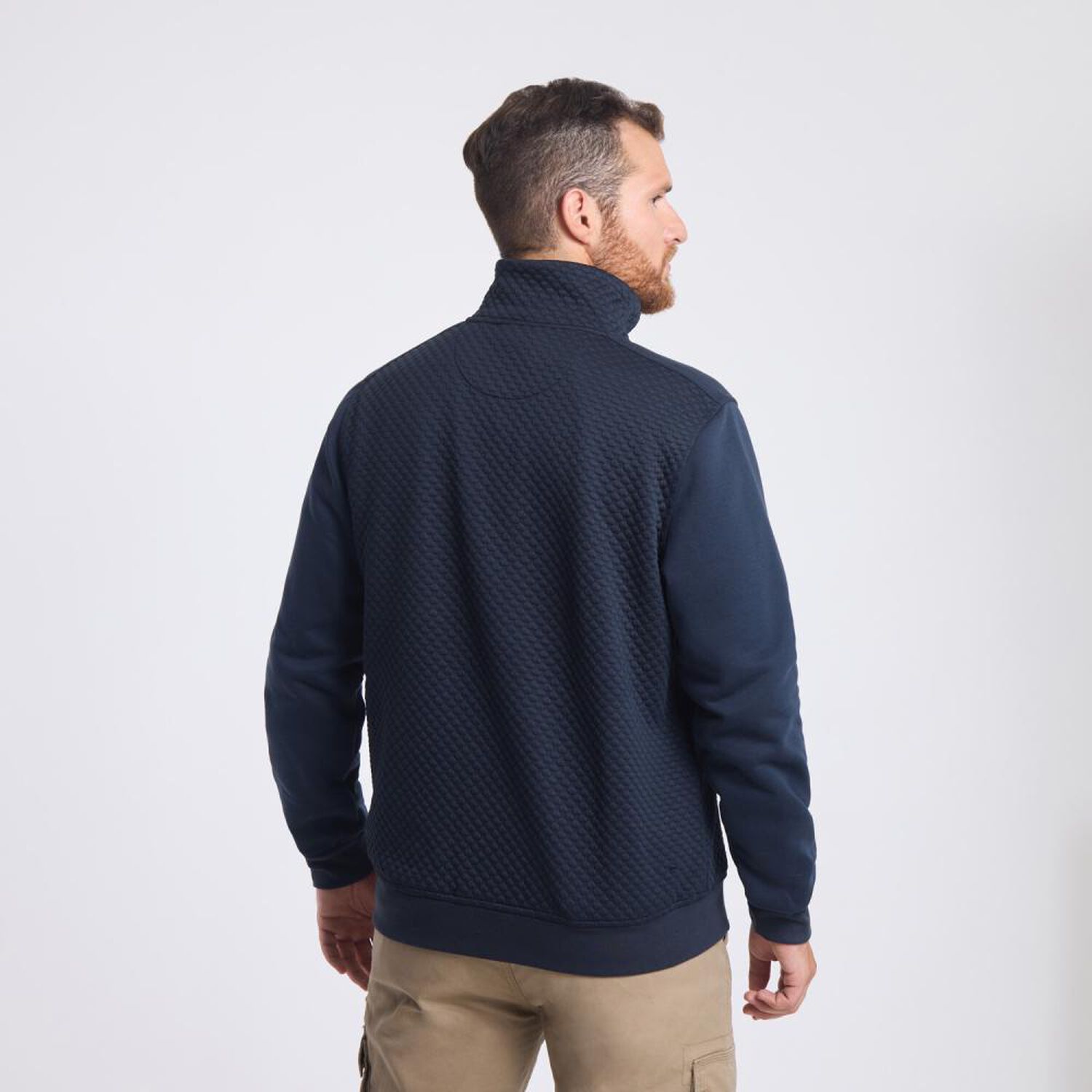 Poler&oacute;n Liso Regular Cuello Alto Hombre Peroe image number 3.0