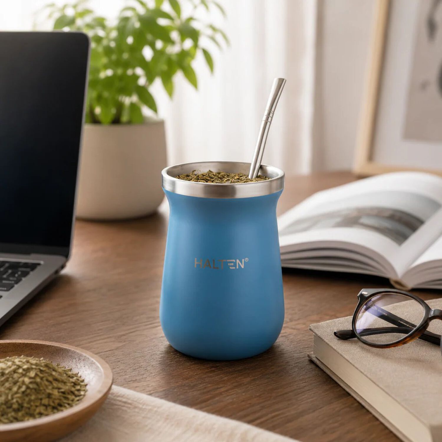 Mate T&eacute;rmico De Acero Inoxidable 300 Ml Con Bombilla Conserva Calor 1 Hora Y Fr&iacute;o 6 Horas Color Azul image number 0.0
