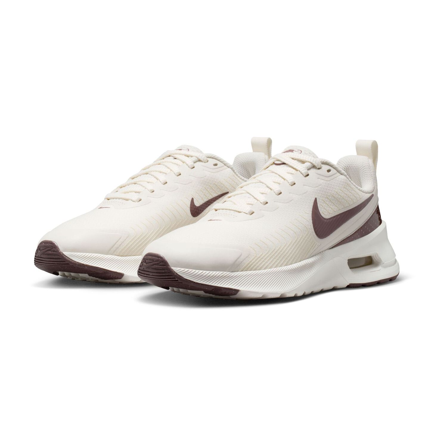 Zapatilla Nike Air Max Nuaxis Mujer Blanco image number 1.0
