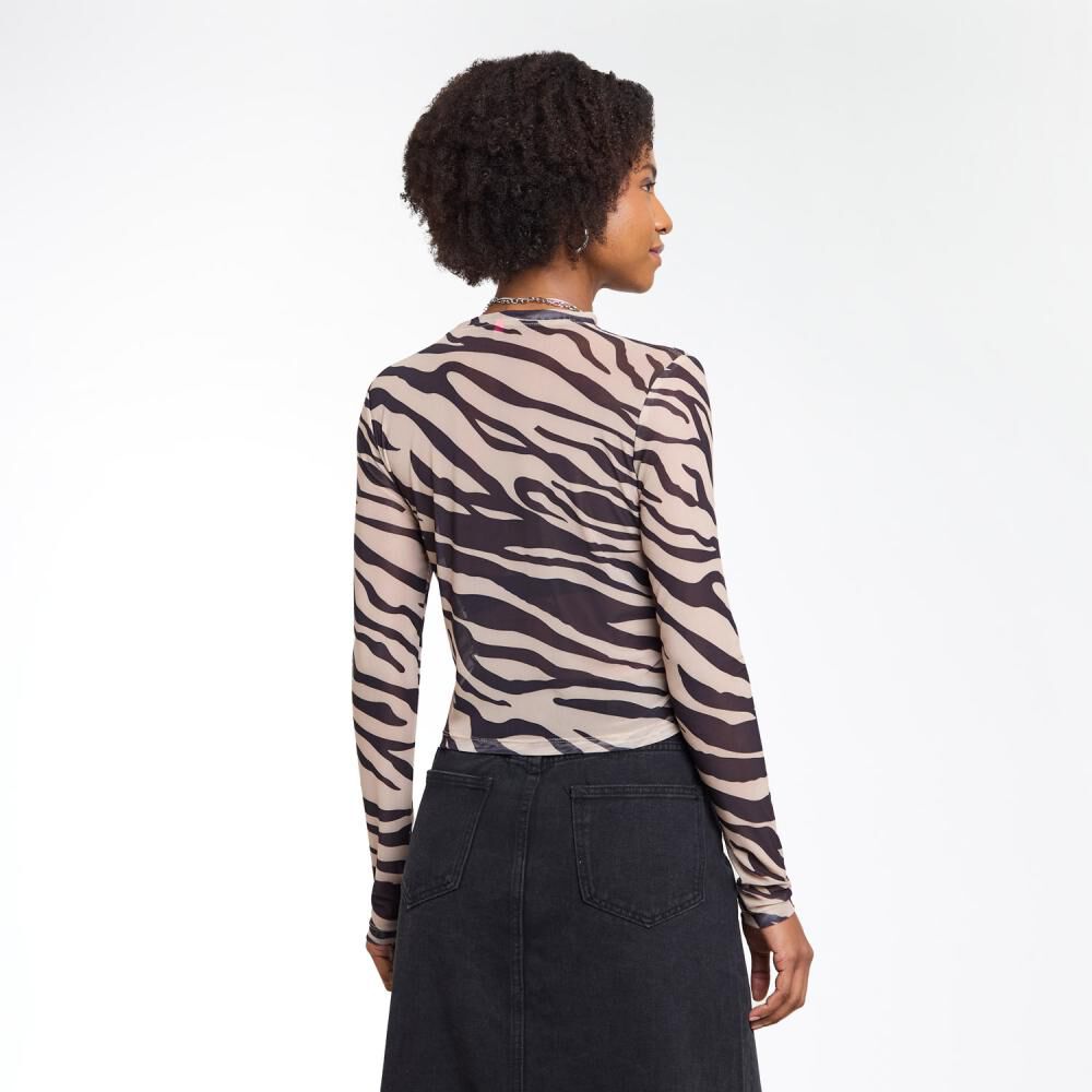 Polera Estampada Manga Larga Cuello Redondo Mujer Rolly Go image number 3.0