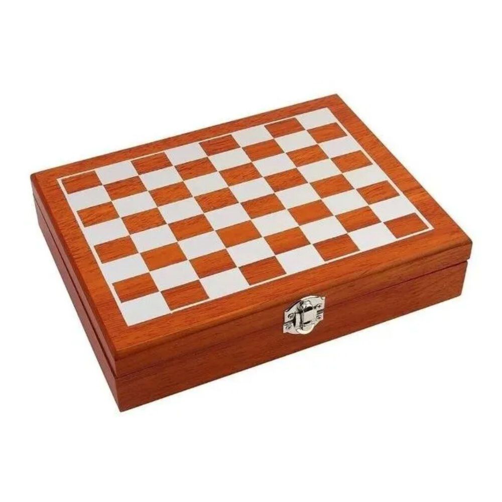 Juego Ajedrez Port&aacute;til De Madera Con Botella Y Vasos Metal image number 4.0