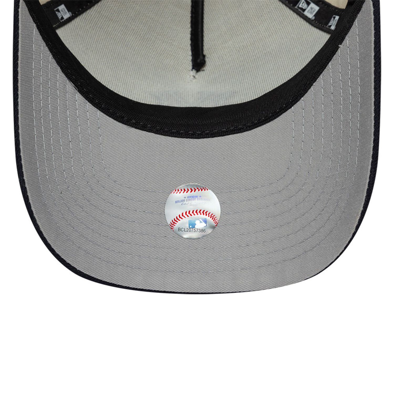 Gorra 9forty Mlb New York Yankees Premium Baseball Beige image number 6.0