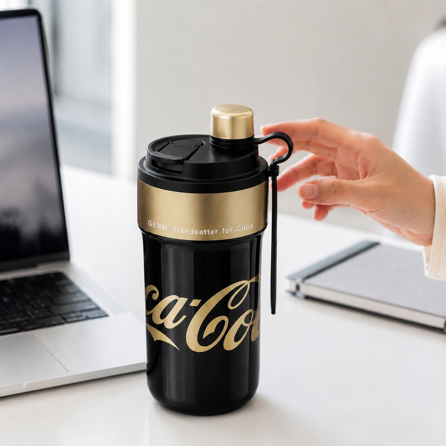 Vaso T&eacute;rmico Mug Germ Coca-cola Acero Inoxidable 650ml Black image number 3.0