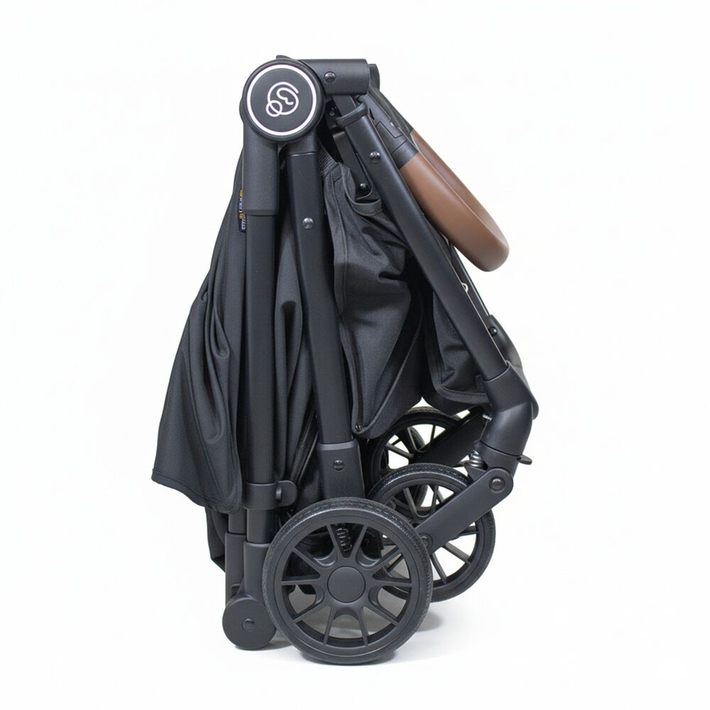 Coche De Paseo Aire Cabina Ultra Compacto Negro image number 9.0