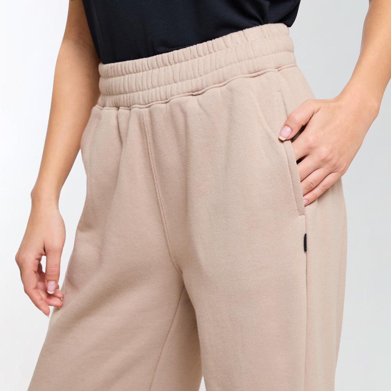 Pantal&oacute;n De Buzo Deportivo Liso Tiro Medio Wide Leg Mujer Wetland image number 4.0