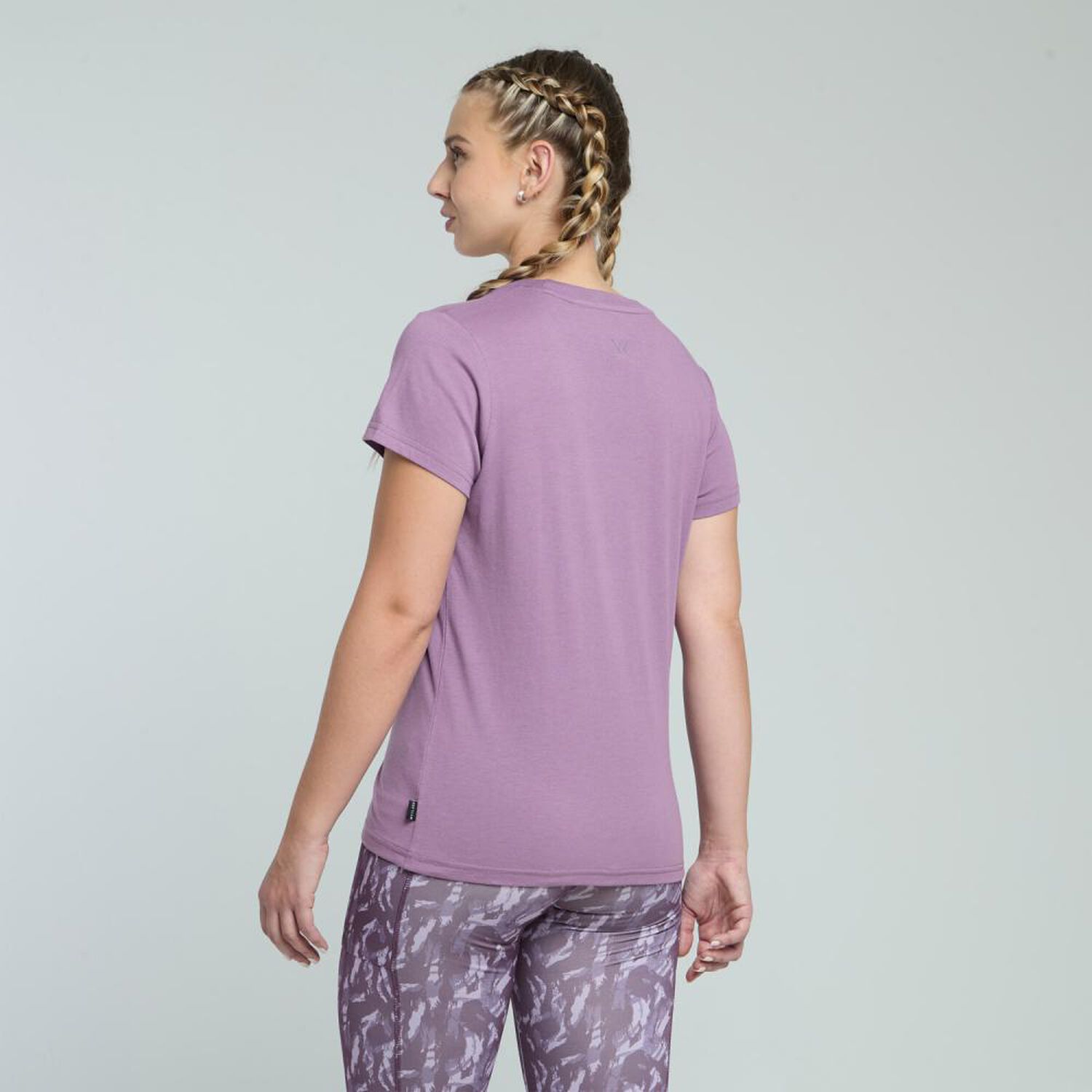 Polera Deportiva Estampada Slim Manga Corta Cuello Redondo Mujer Wetland image number 3.0