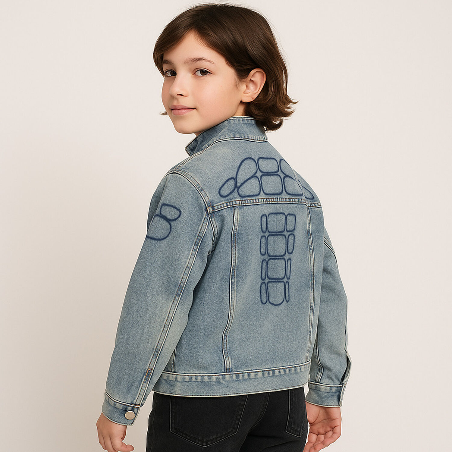 Chaqueta Mezclilla Ni&ntilde;o Look Urbano Y Funcional image number 2.0