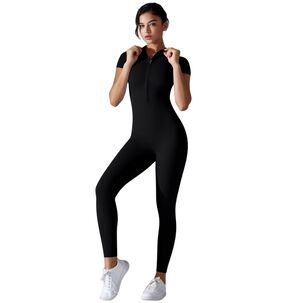 Enterito Manga Corta Con Cierre