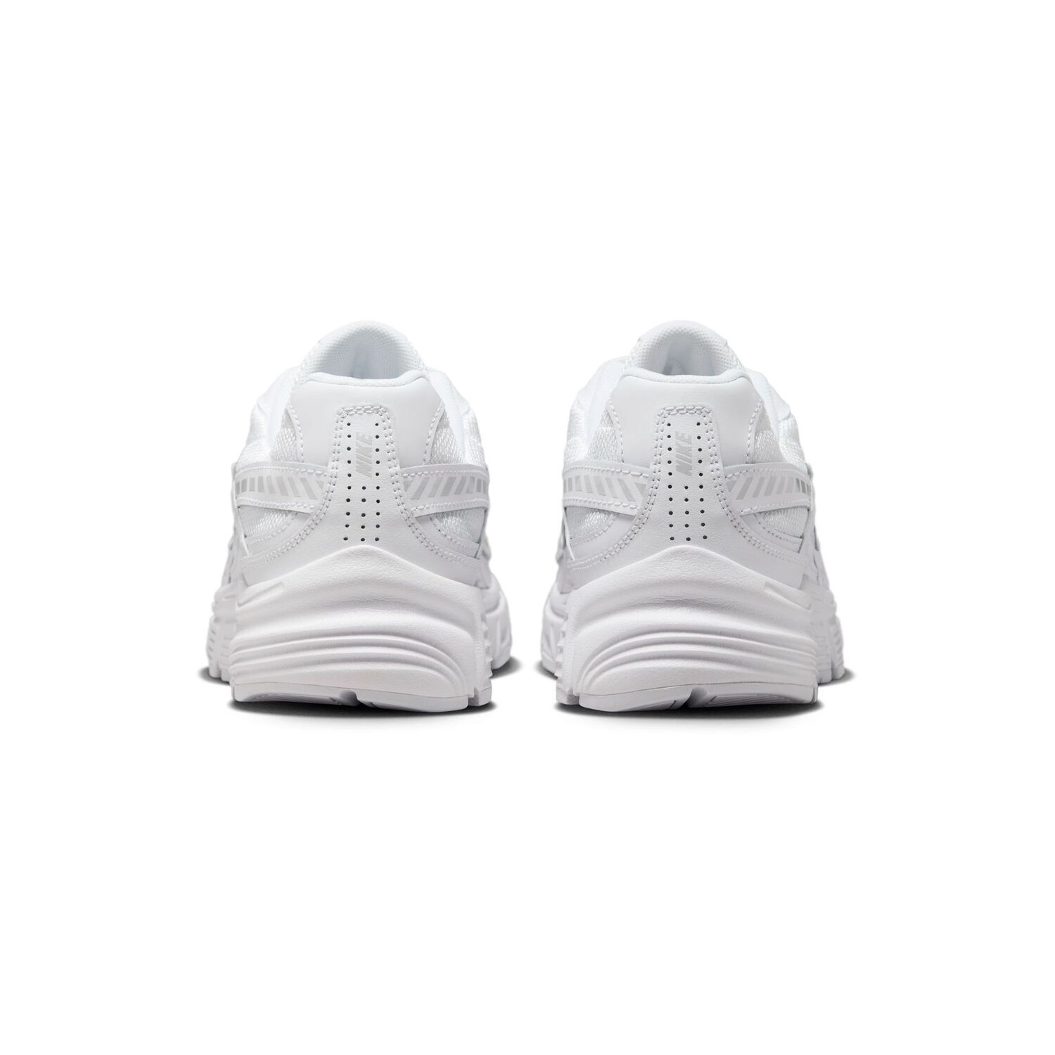 Zapatilla Urbana Mujer Nike Initiator Blanco image number 8.0