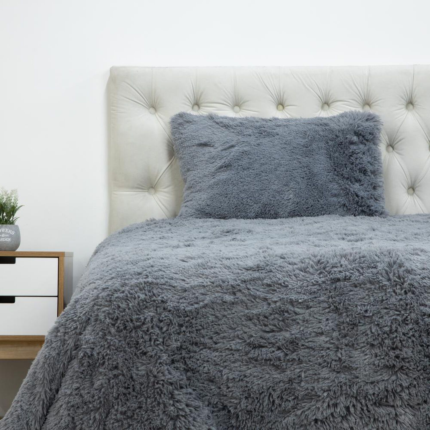 Plum&oacute;n Azhome Faux Fur 15p / 1.5 Plazas image number 0.0